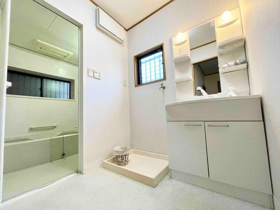 鶴橋駅徒歩2分 トイレ浴室複数あり3階建て一軒家車庫付き Daire Osaka Dış mekan fotoğraf
